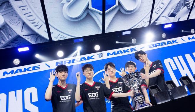 的竞技环境 的竞技环境