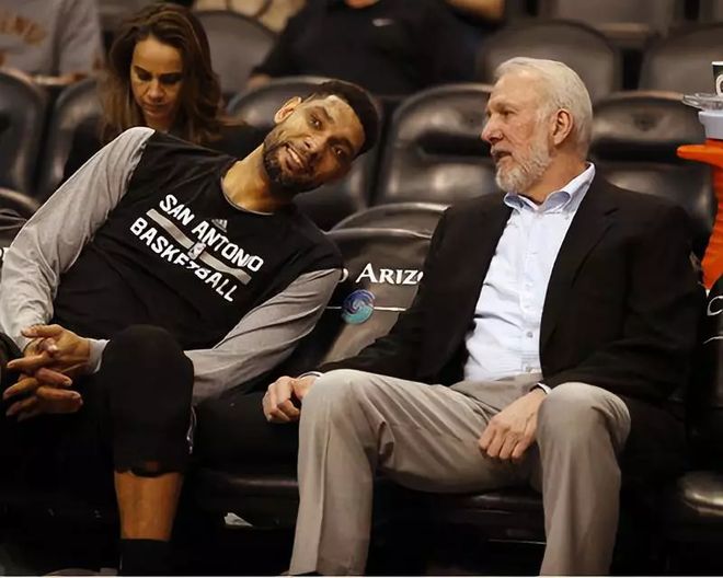 与此同时 与此同时