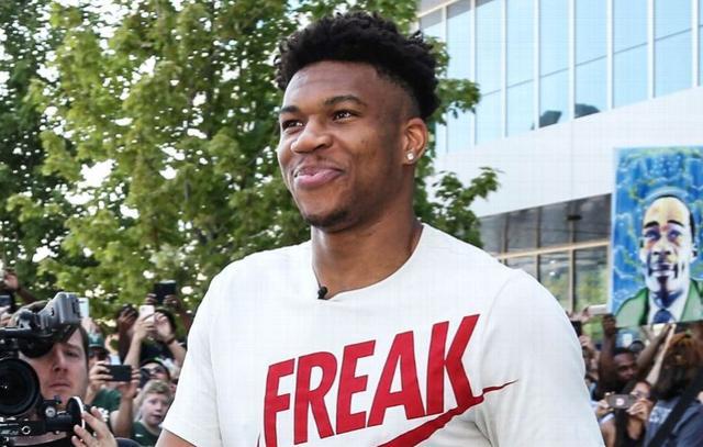 健两种风格 健两种风格